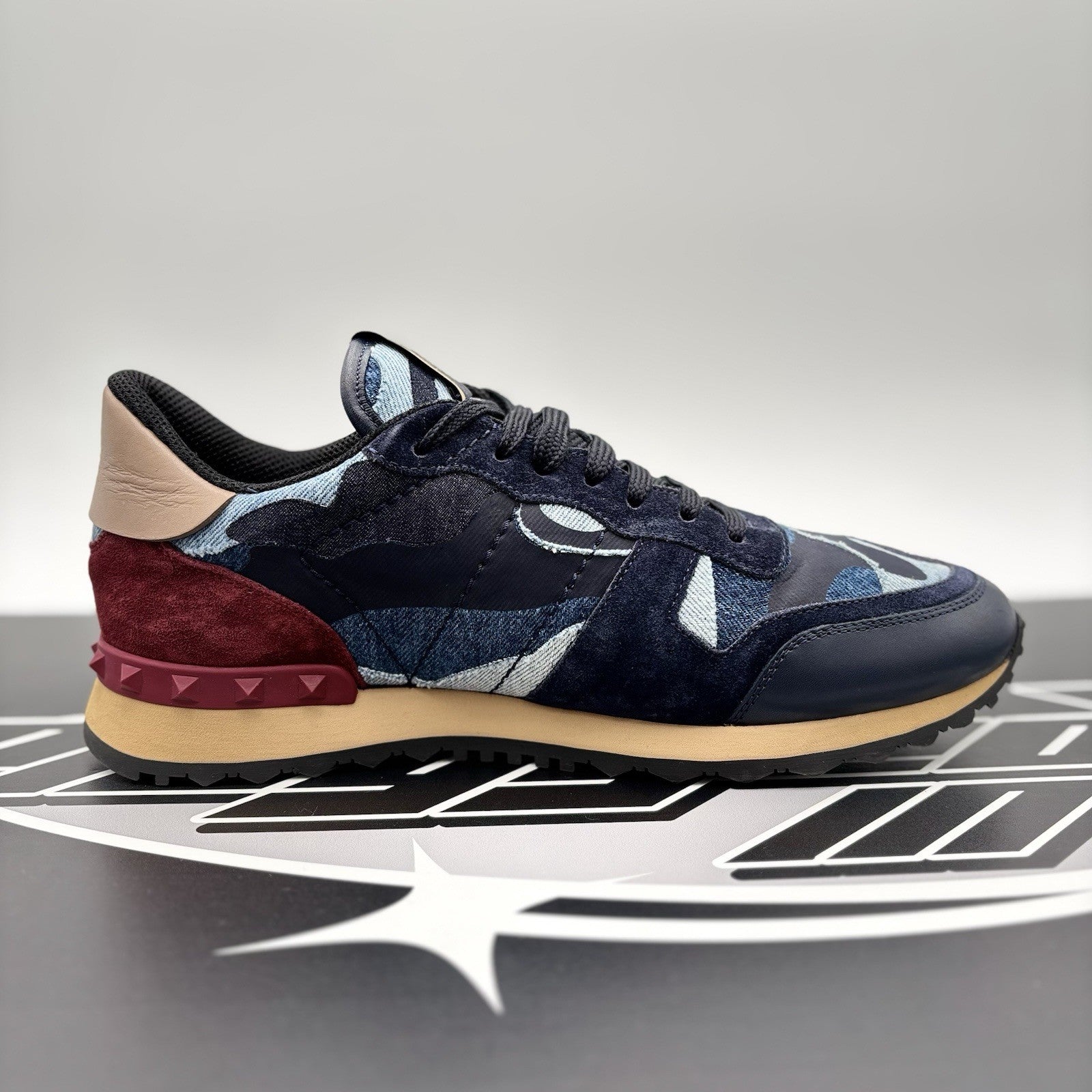 Size 41 EU (8 US) - Valentino Denim RockRunner Camo ‘ Blue, Red ‘ | GREAT COND!