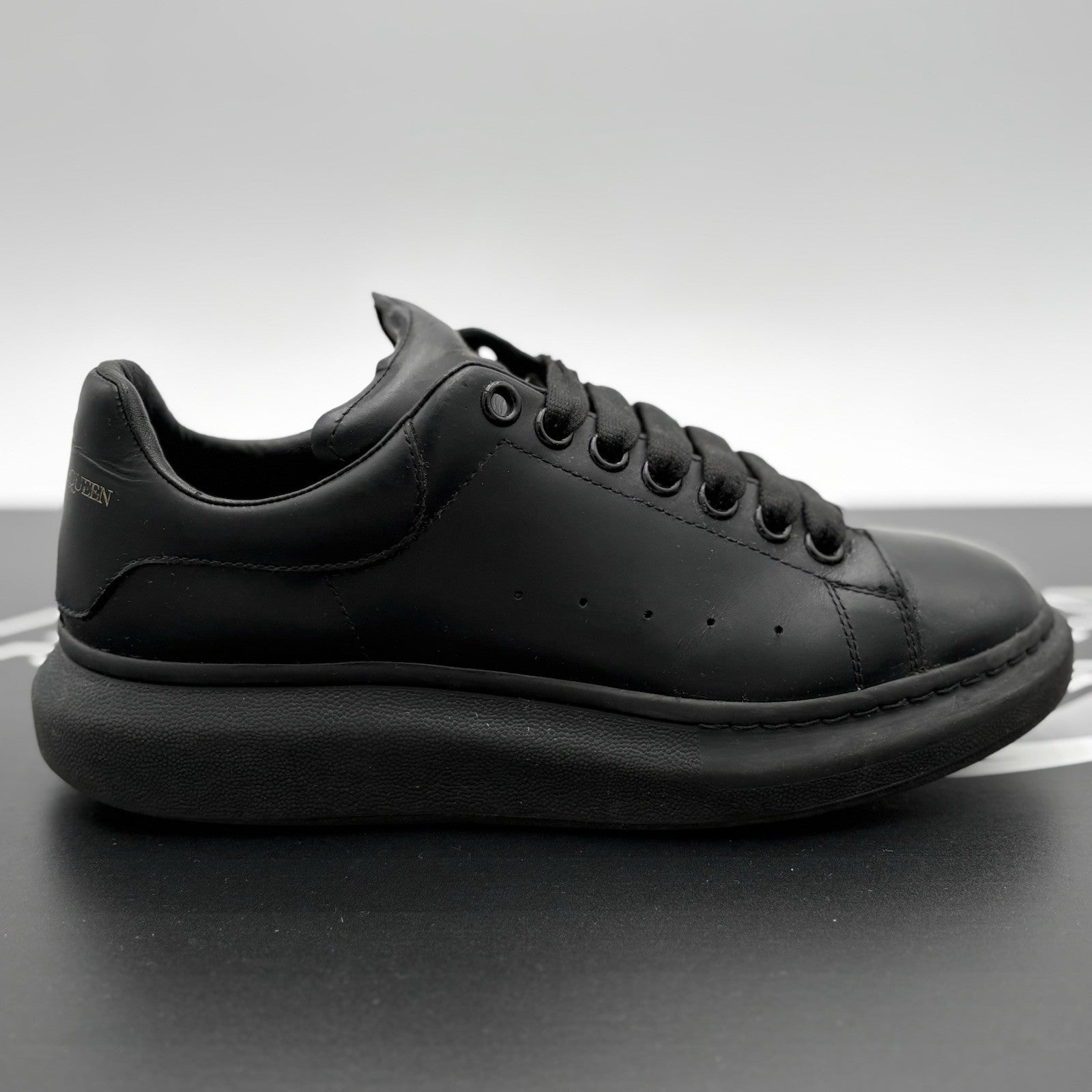 Size 41 (8 US) - Alexander McQueen Oversized ' Black '