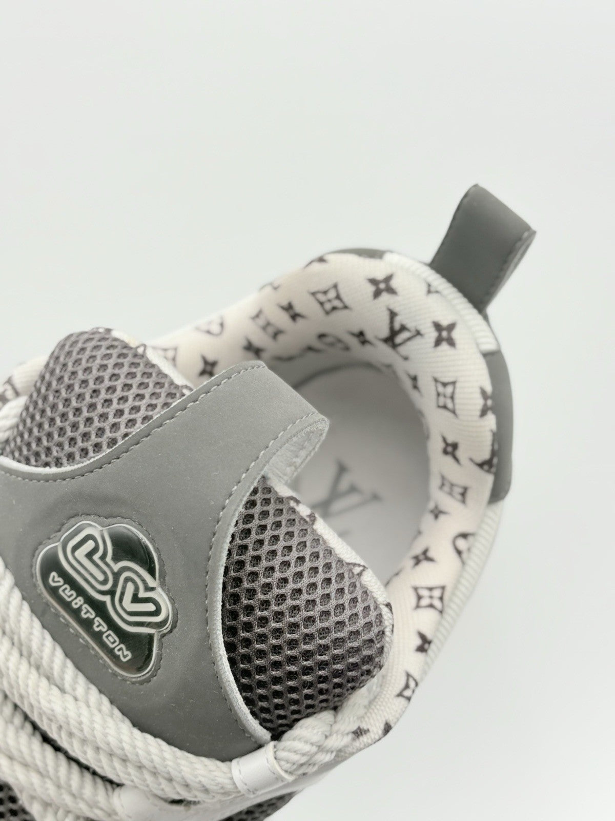 Size 8 LV (9-9.5 US) Louis Vuitton Skate ' Black Grey White ' | SUPER CLEAN!