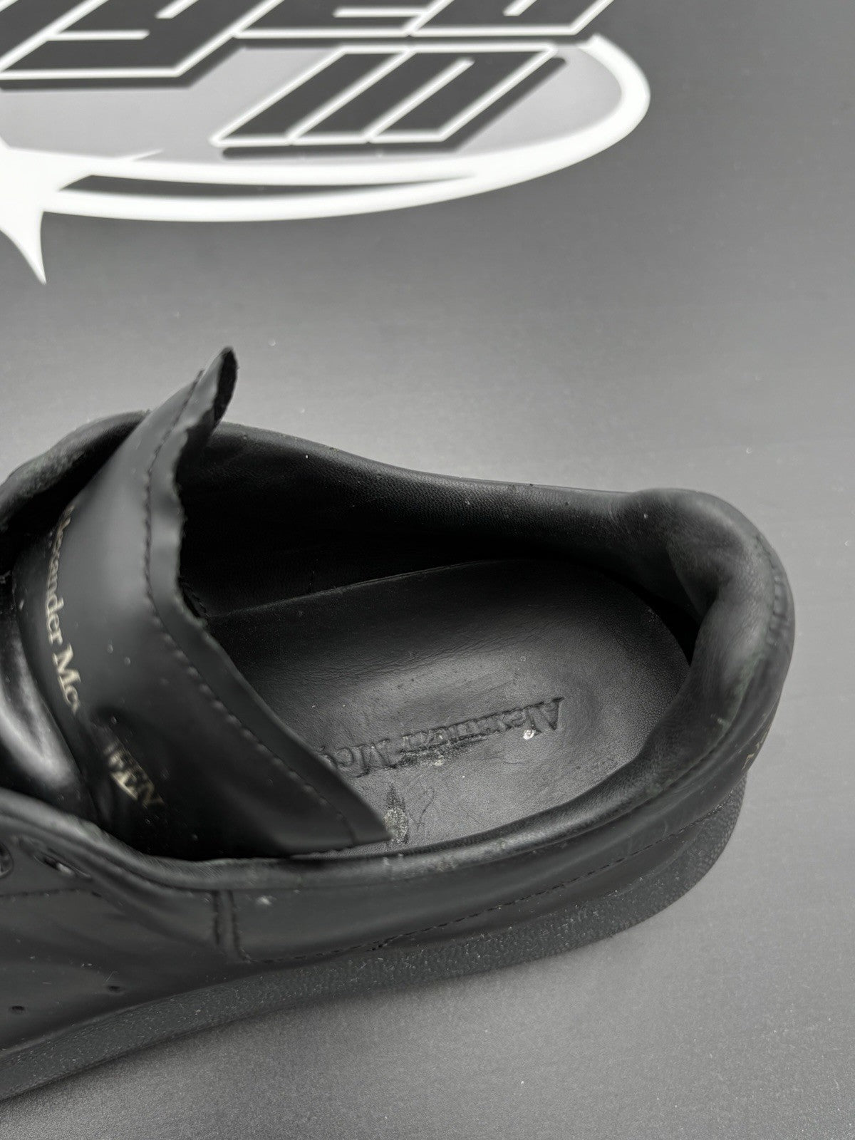 Size 41 (8 US) - Alexander McQueen Oversized ' Black '
