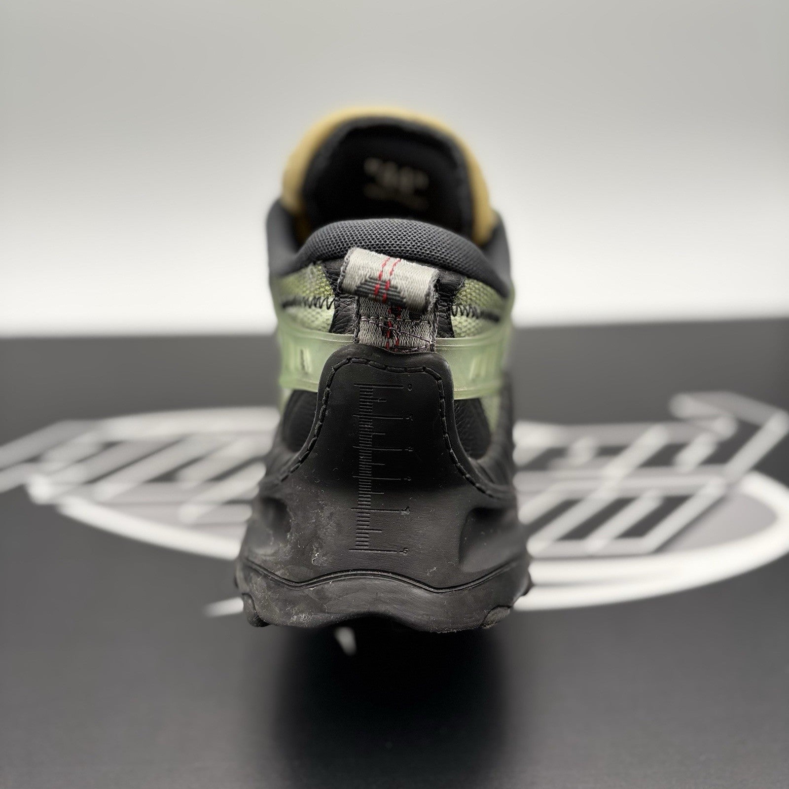 Size 44 (11 US) Off-White ODSY-1000 ' Grey Lime ' | GREAT CONDITION!