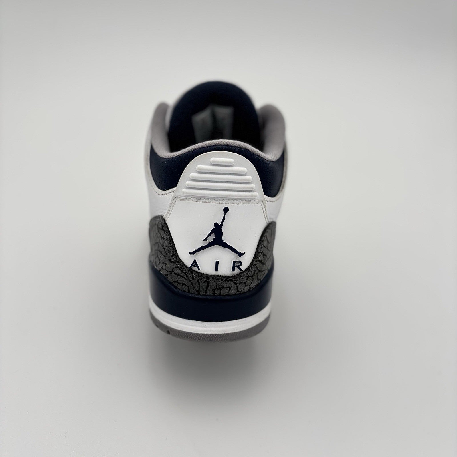 Size 8.5 - Air Jordan 3 Retro Midnight Navy | GREAT CONDITION!