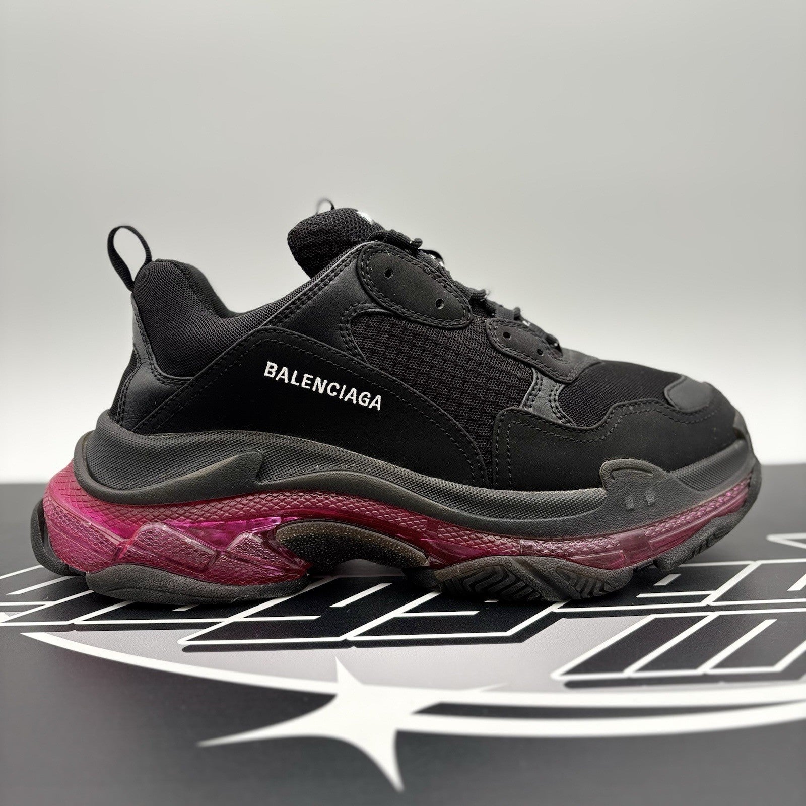 Size 44 - Balenciaga Triple S Clear Sole ' Black Neon Pink ' | GOOD CONDITION!
