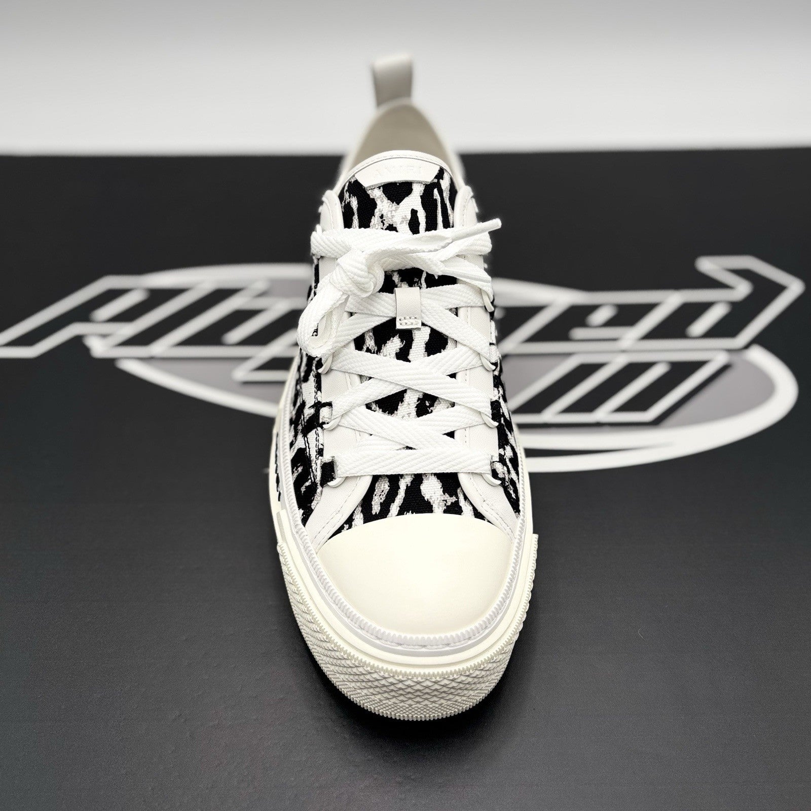 Size 43 (10US) Amiri Court Low ' White Leopard ' | Excellent!