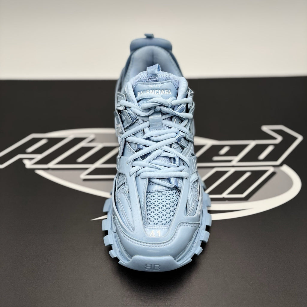 Size 41 (US 8) - Balenciaga Track ' Light Blue ' | BRAND NEW!