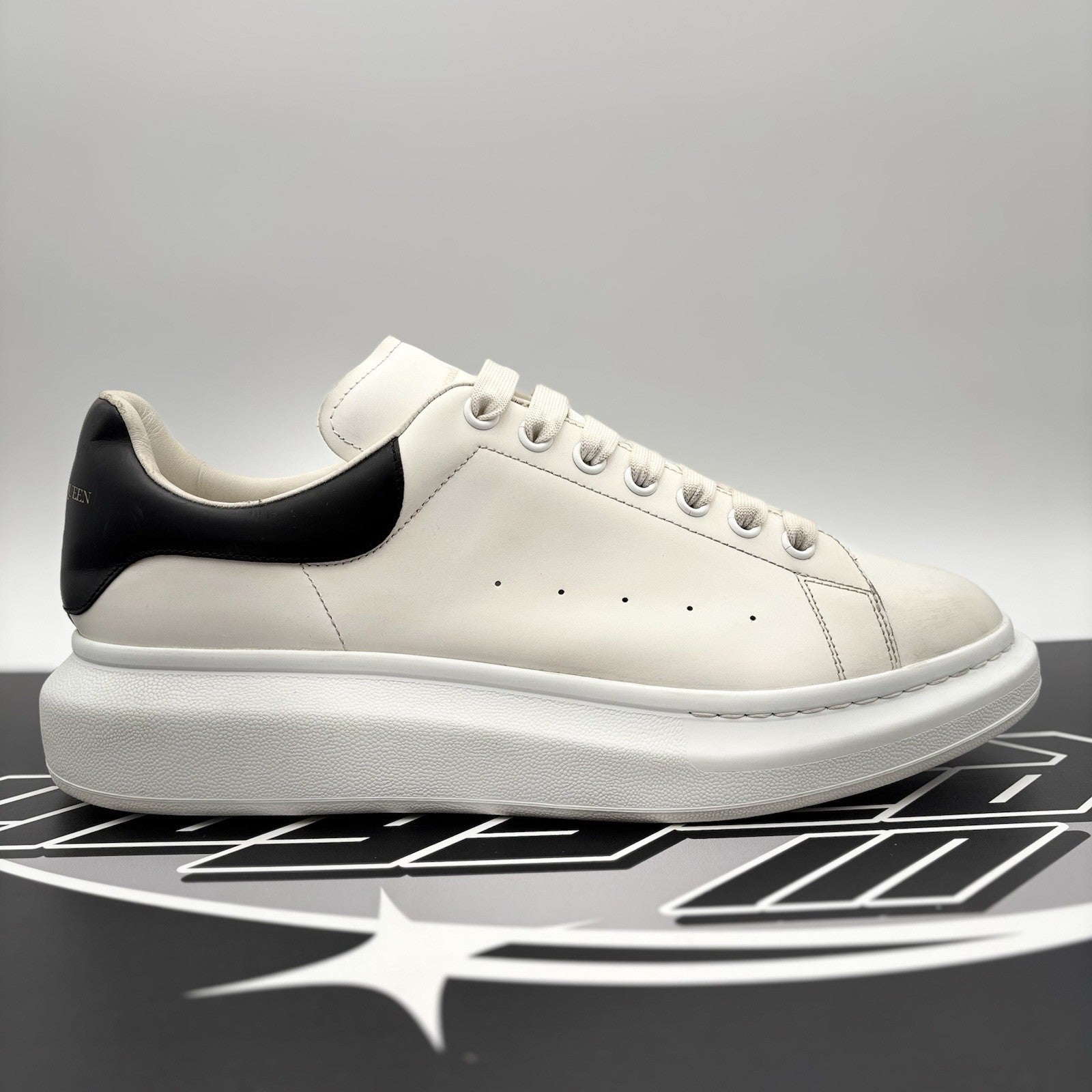 Size 47 (14 US) - Alexander McQueen ' White Black ' | GREAT CONDITION!