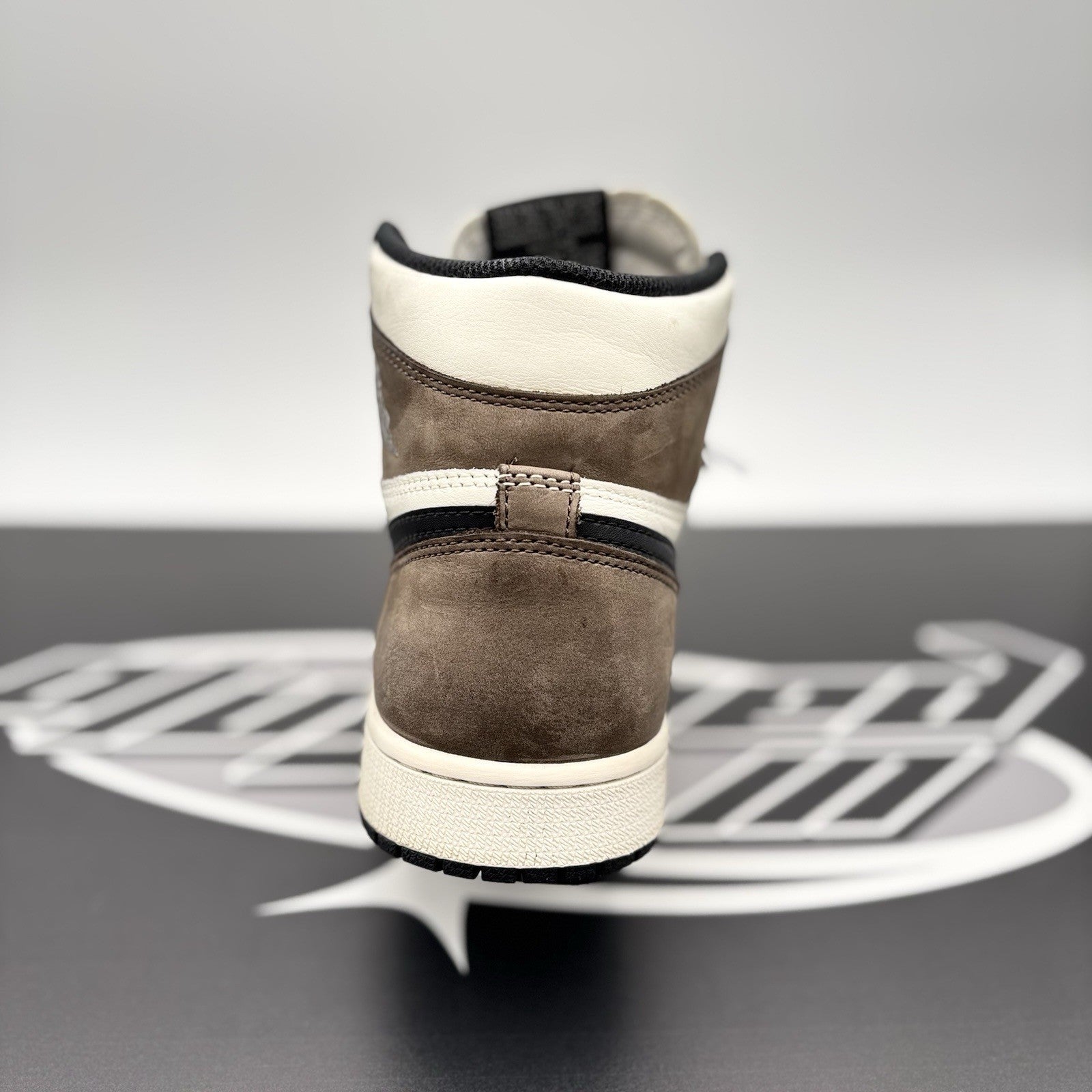 Size 8.5 - Air Jordan 1 Retro OG High ' Dark Mocha ' | GOOD CONDITION!