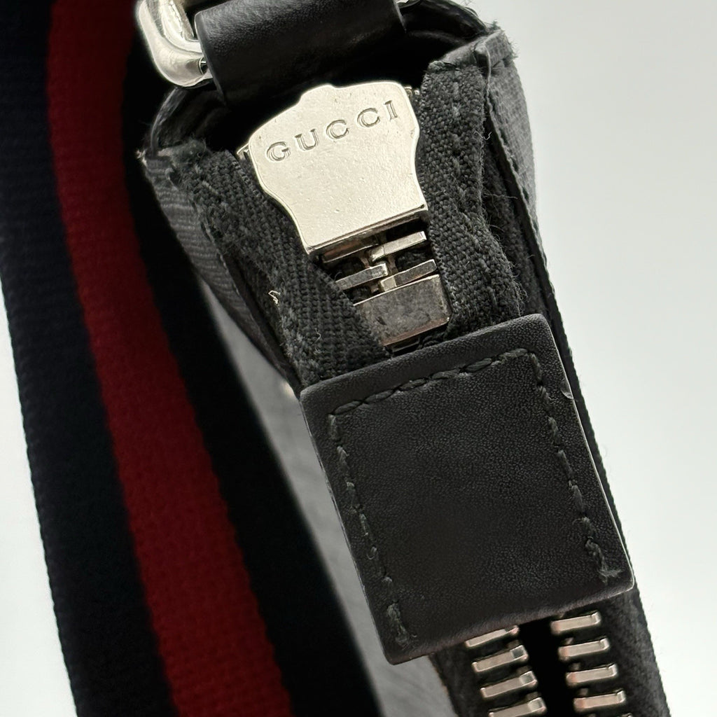 Gucci Bestiary GG Supreme Tigers Messenger Bag ' Black Grey ' | SUPER CLEAN!