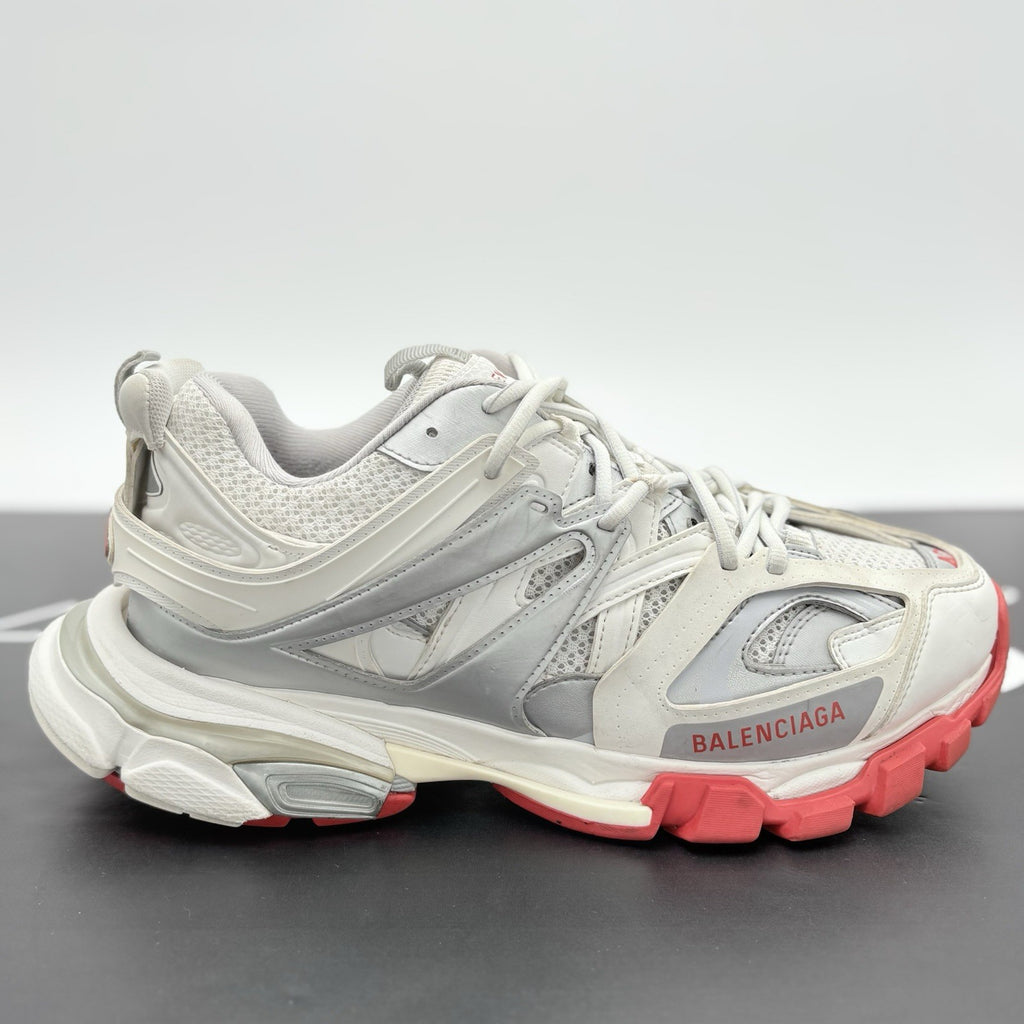 Size 42 (9 US) - Balenciaga Track Sneaker ' White Red ' | SUPER CLEAN!
