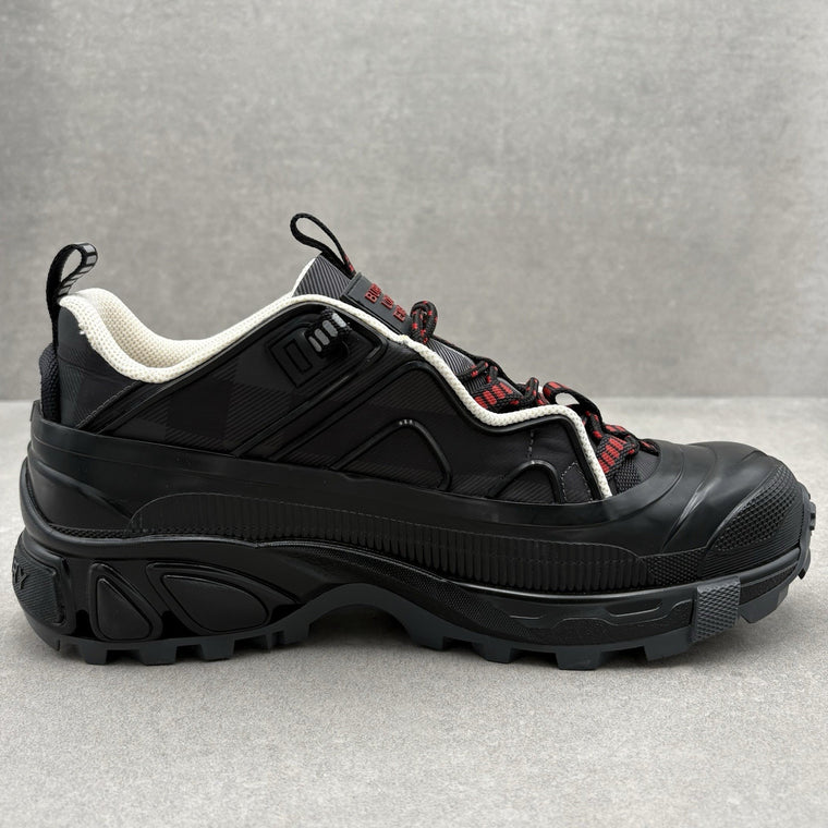 Arthur Check Sneaker 'Black Red' — photo 10