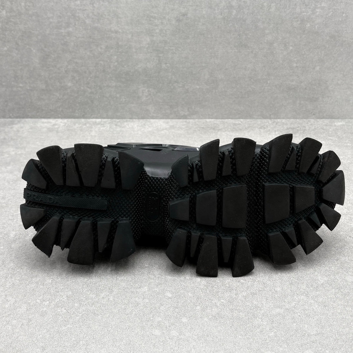 Cloudbust Sneaker Black — photo 12
