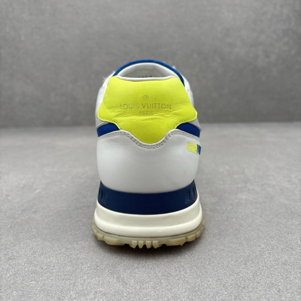 Run Away Eclipse Blue Gradation — photo 3