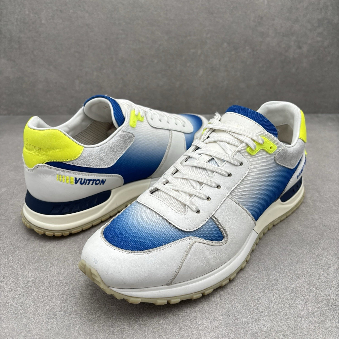 Run Away Eclipse Blue Gradation
