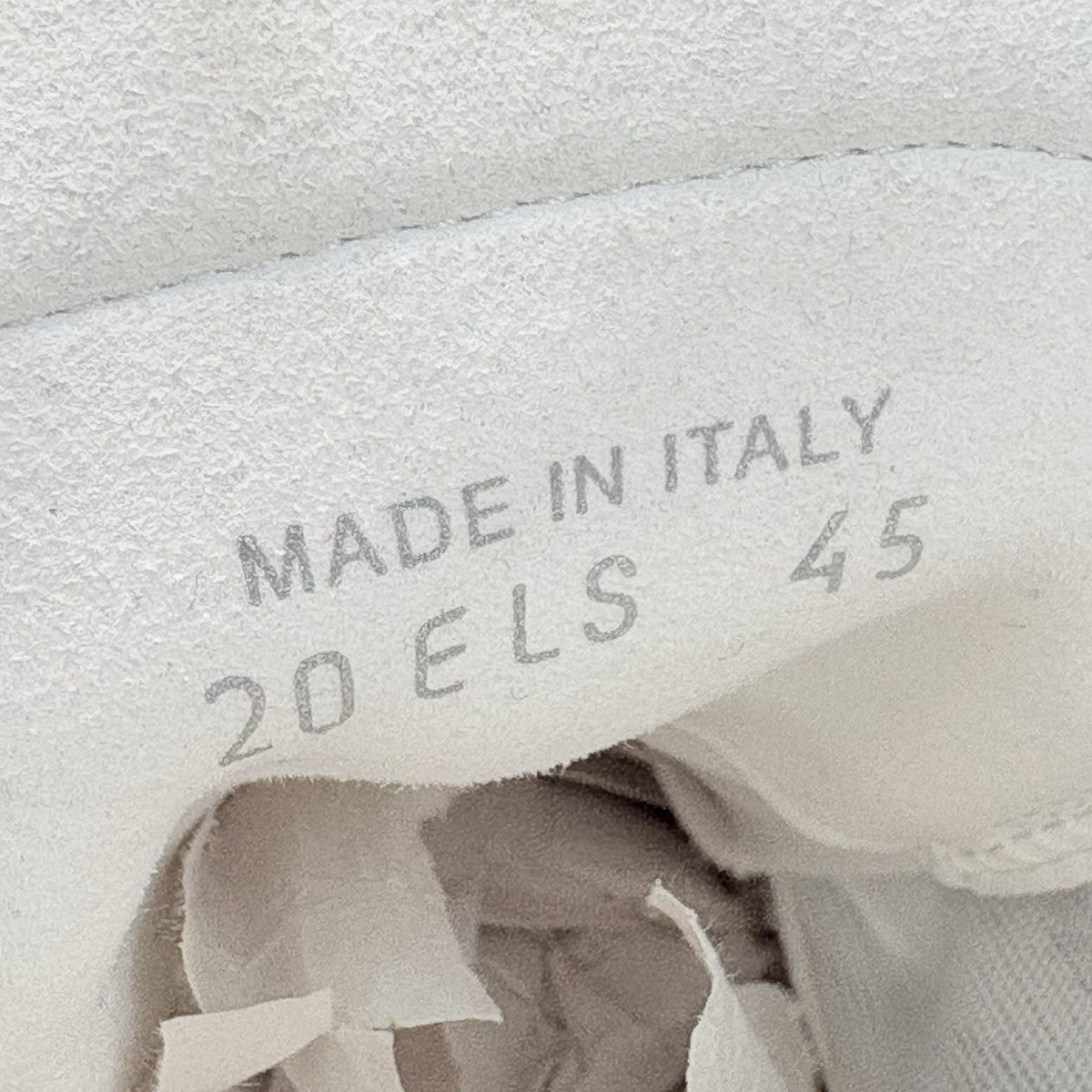 B23 High Top Newsprint — photo 14