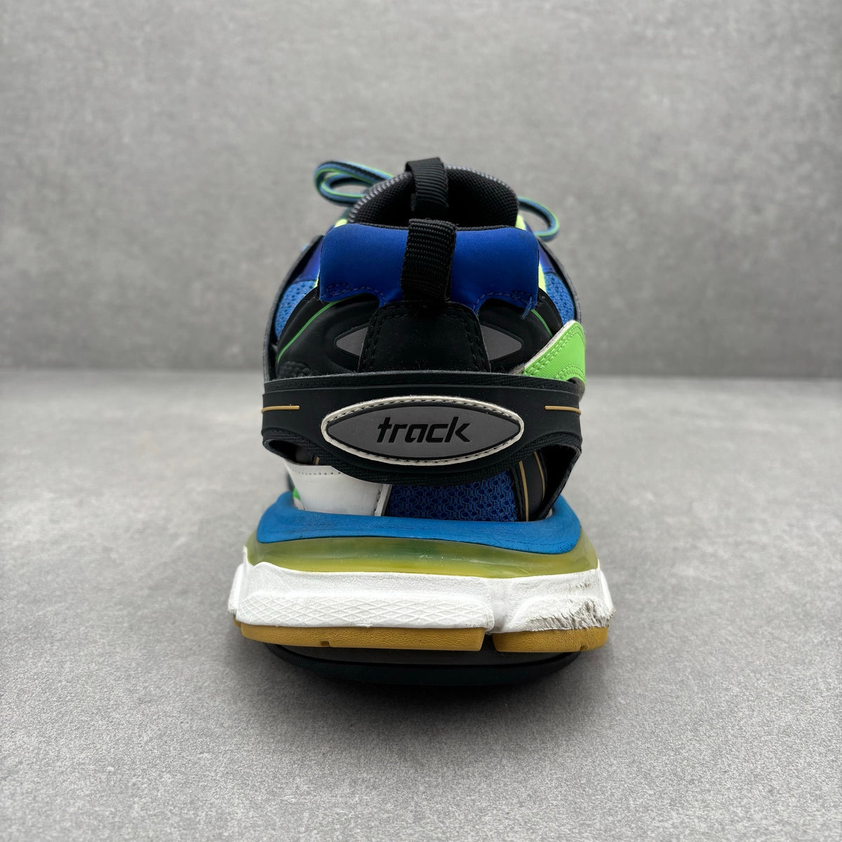 Track Black Green Blue Gold — photo 9