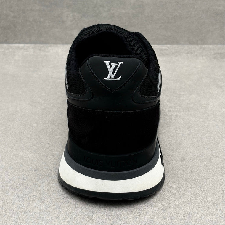 ONLY WORN ONCE! Louis Vuitton Run Away Low — photo 3