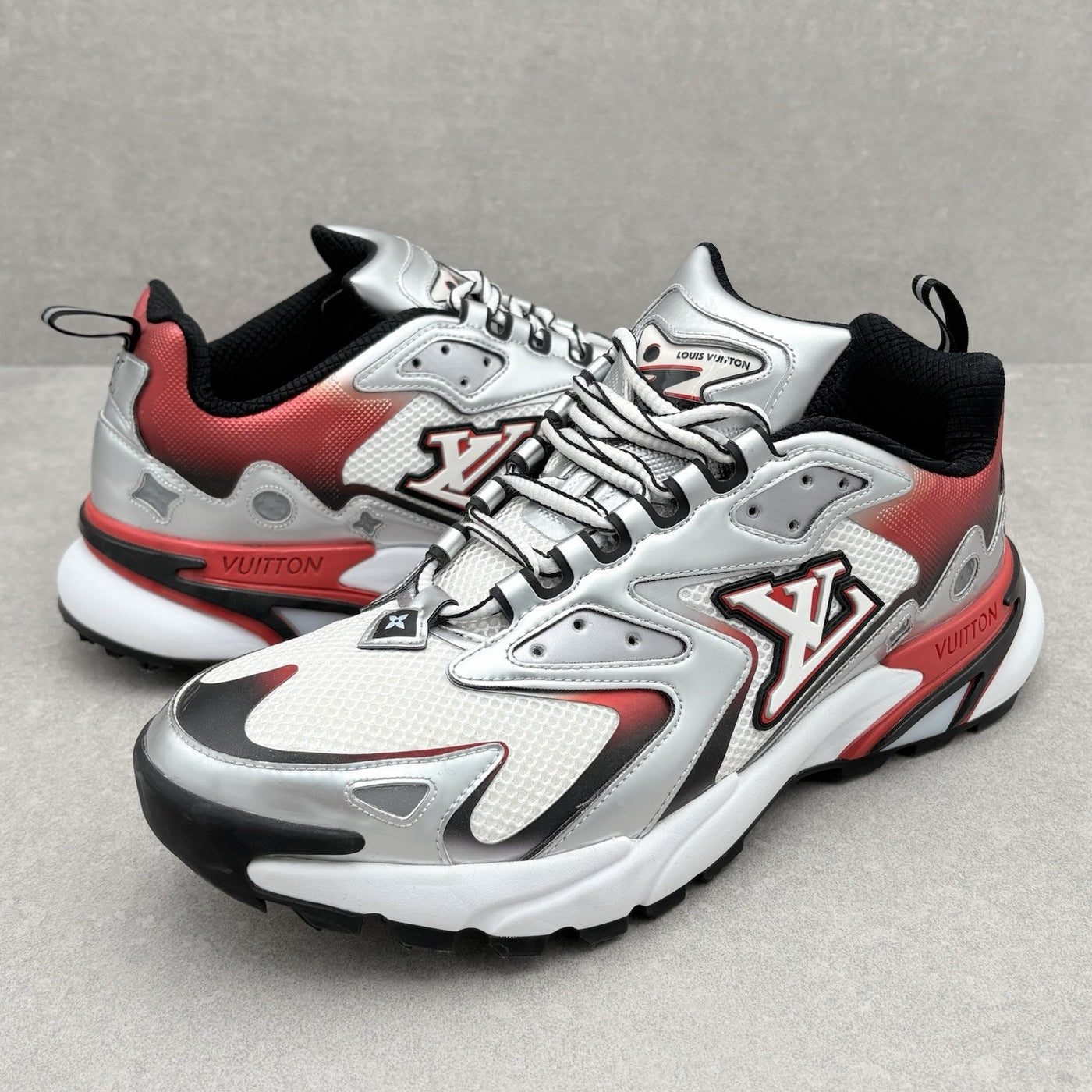 Tactic Runner Red Grey
