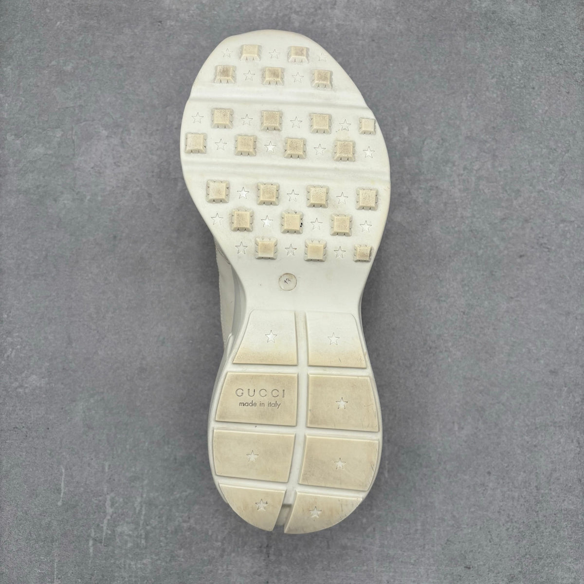 Rhyton GG Gucci Logo — photo 13
