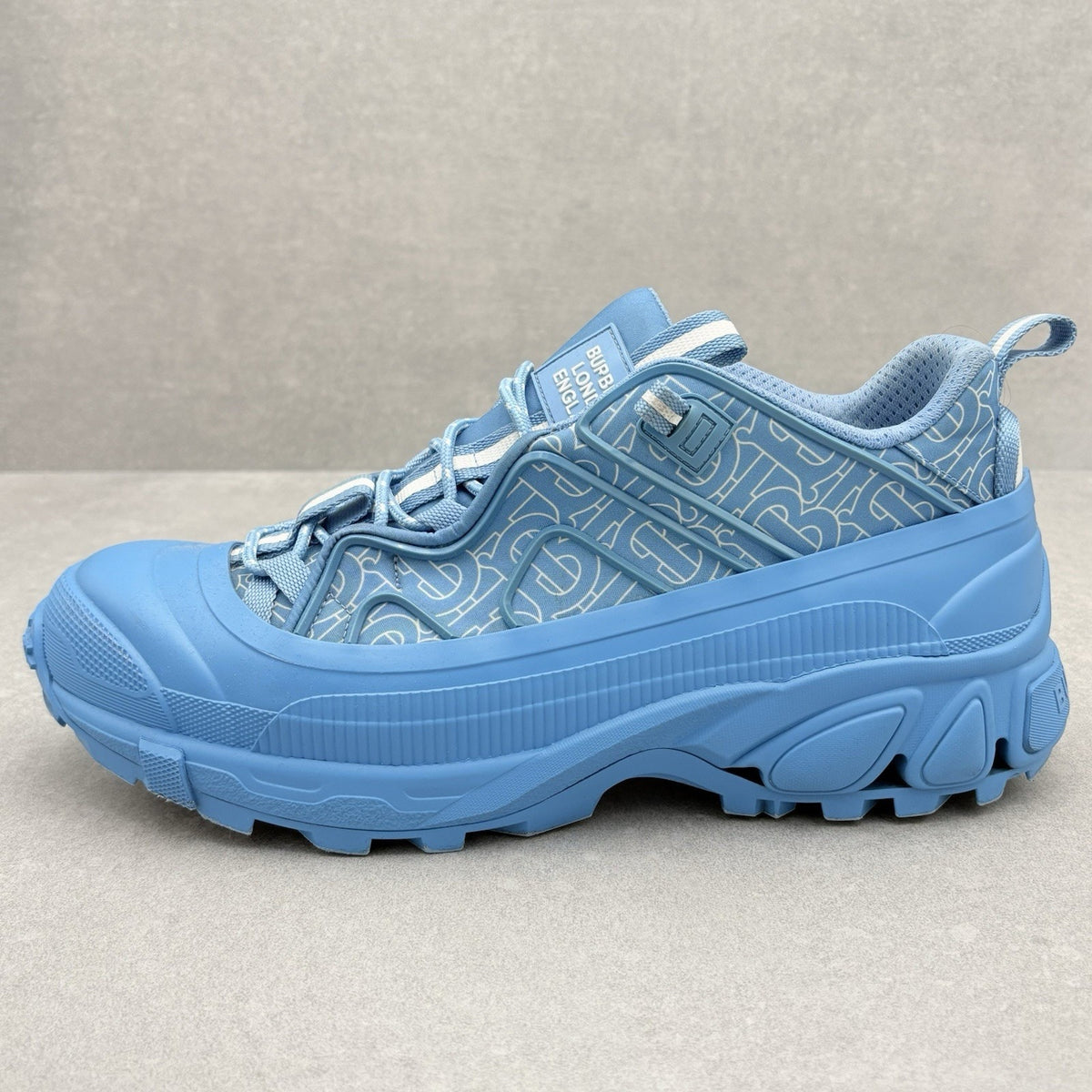 Arthur Low-Top Monogram Sneakers Blue — photo 9