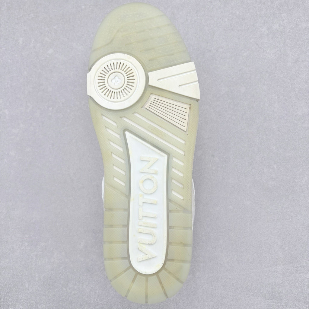 Louis Vuitton Trainer Denim ' Beige ' | Size 8.5 LV (9.5-10 US)