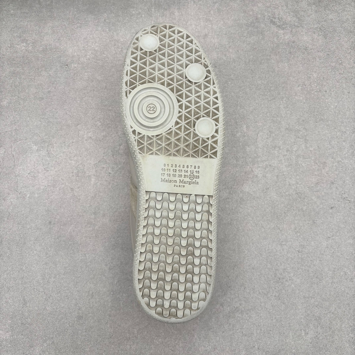 Low beige — photo 13