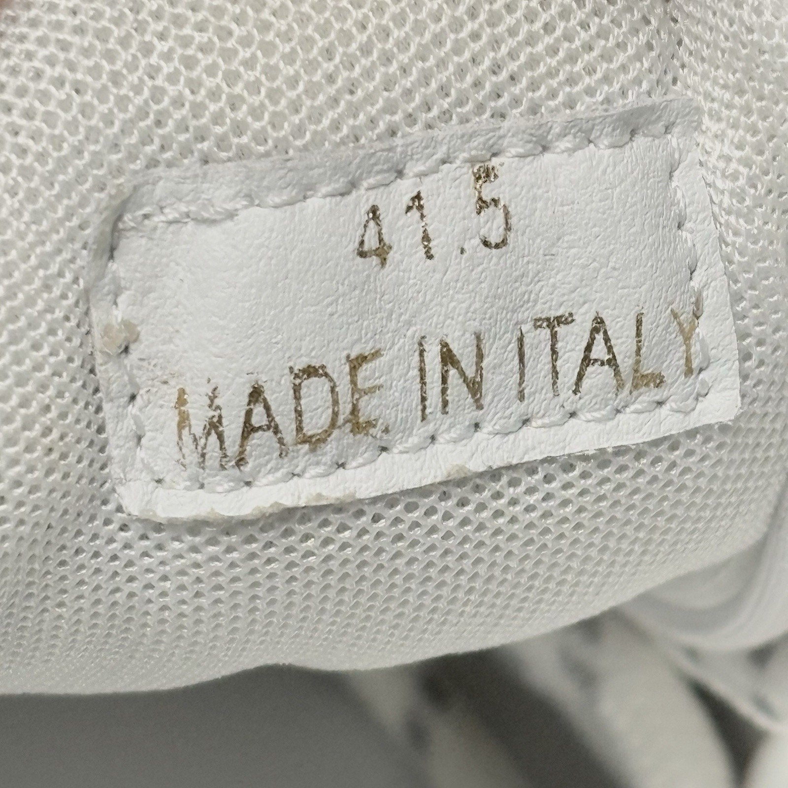 Versace Chain Reaction Sneakers ' White ' | Size 41.5 (8.5 US)