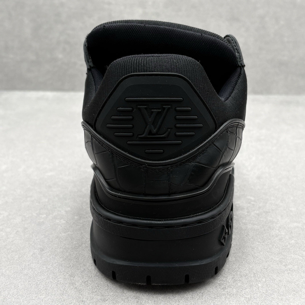 Alligator Print Maxi Sneaker Black — photo 3