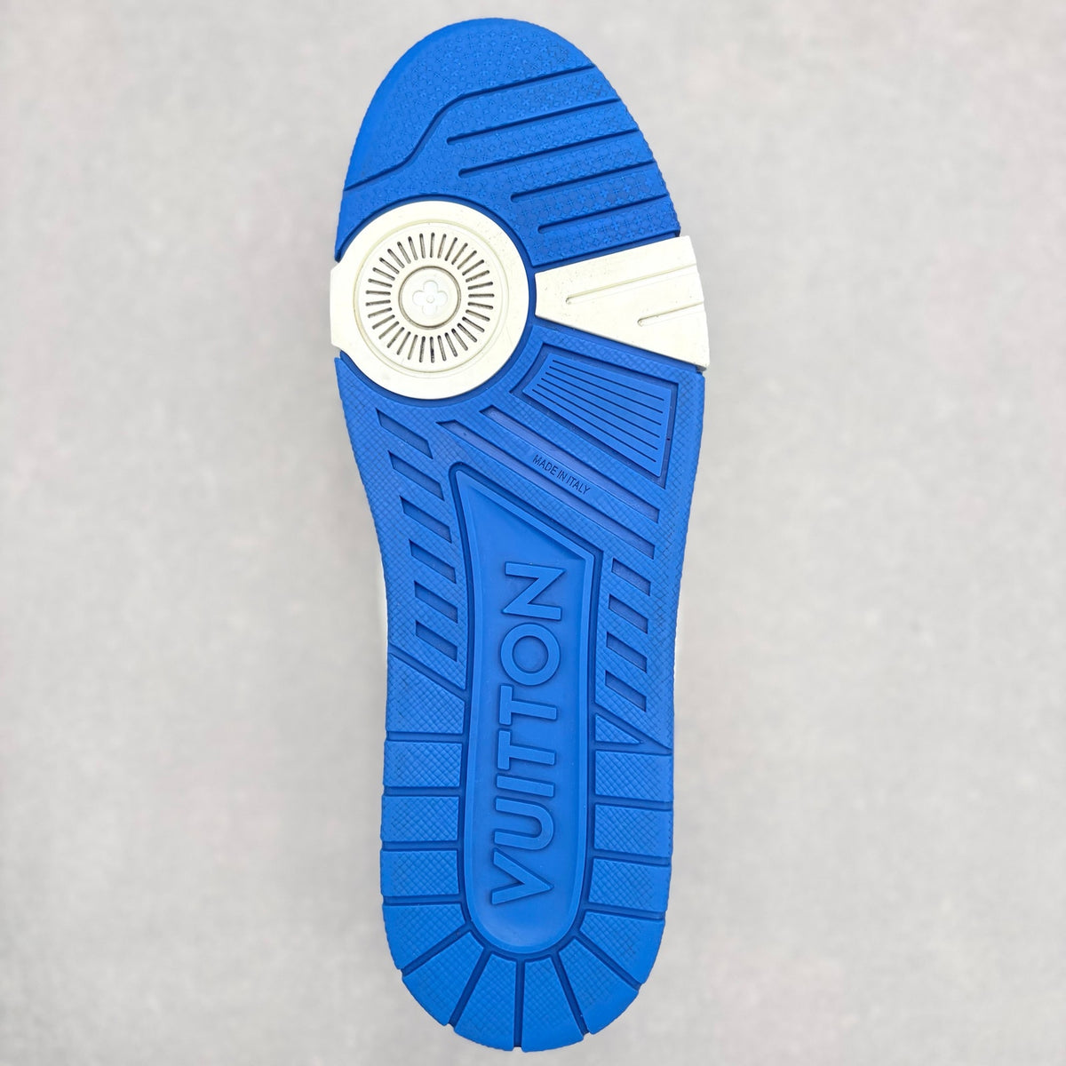 Trainer White Blue — photo 11