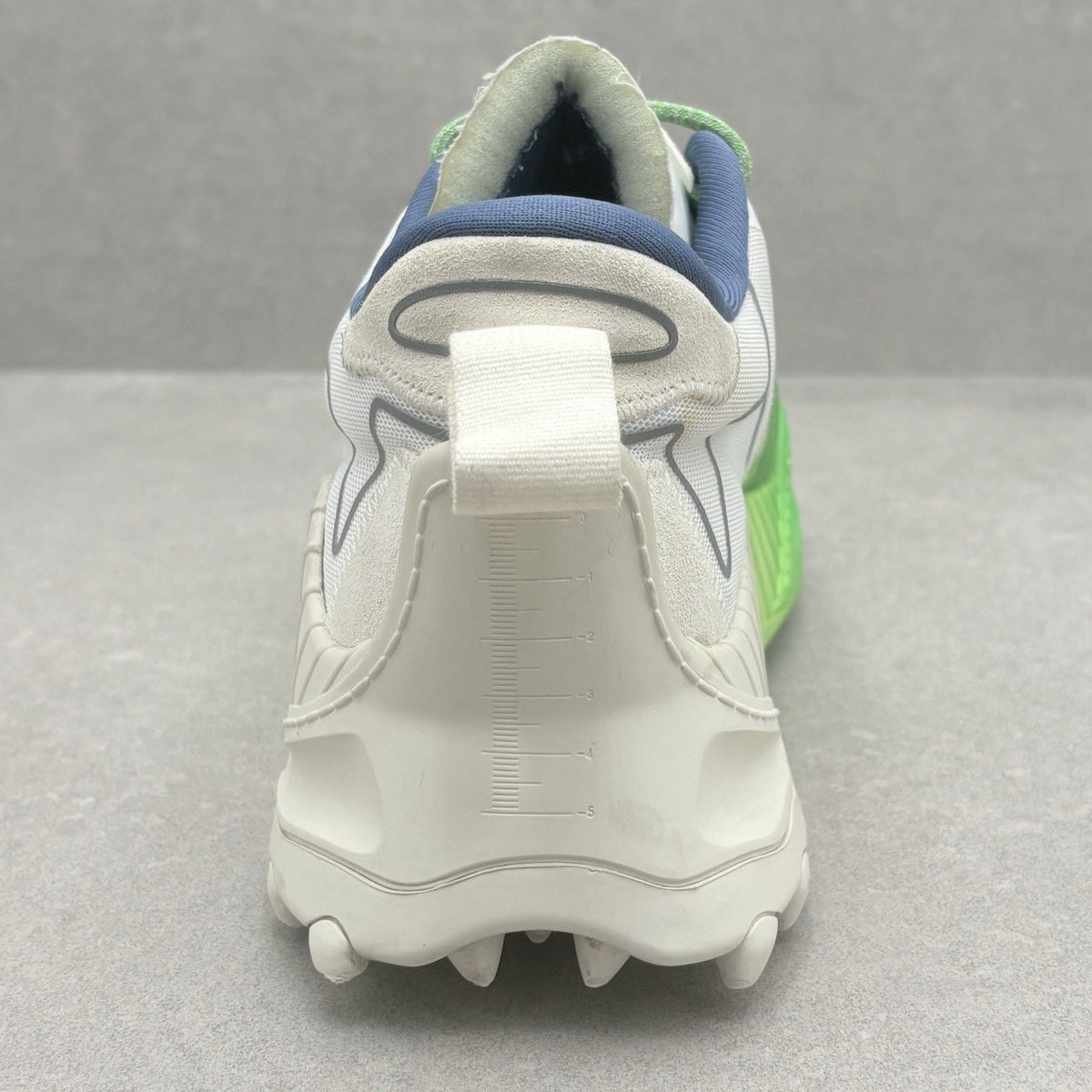 ODSY-1000 White Green Spray Paint — photo 9