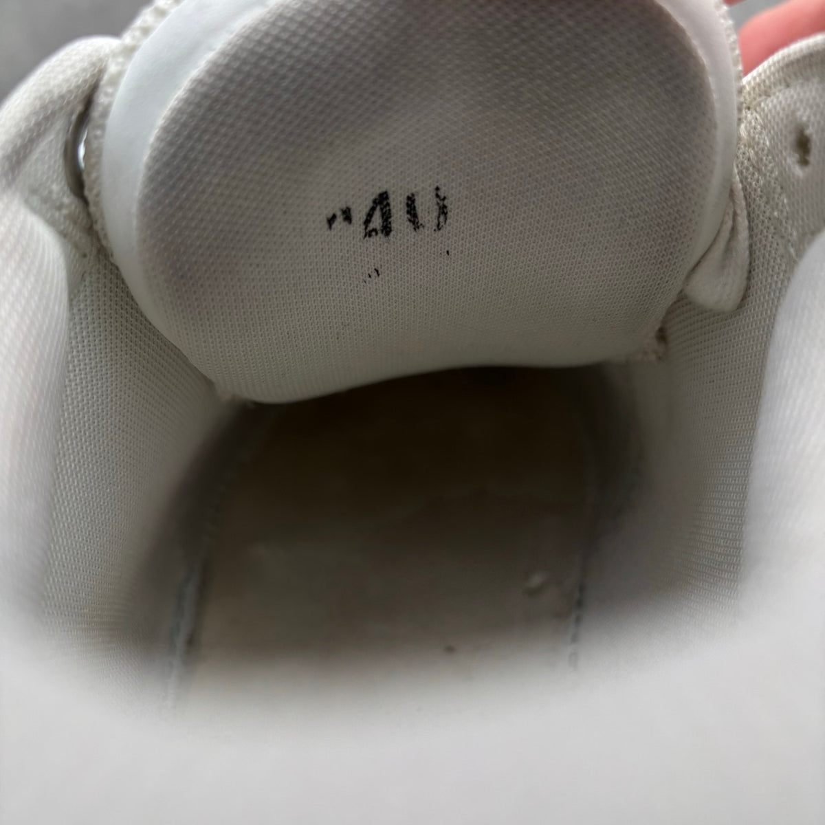 Out of Office “For Walking” White Red — photo 14