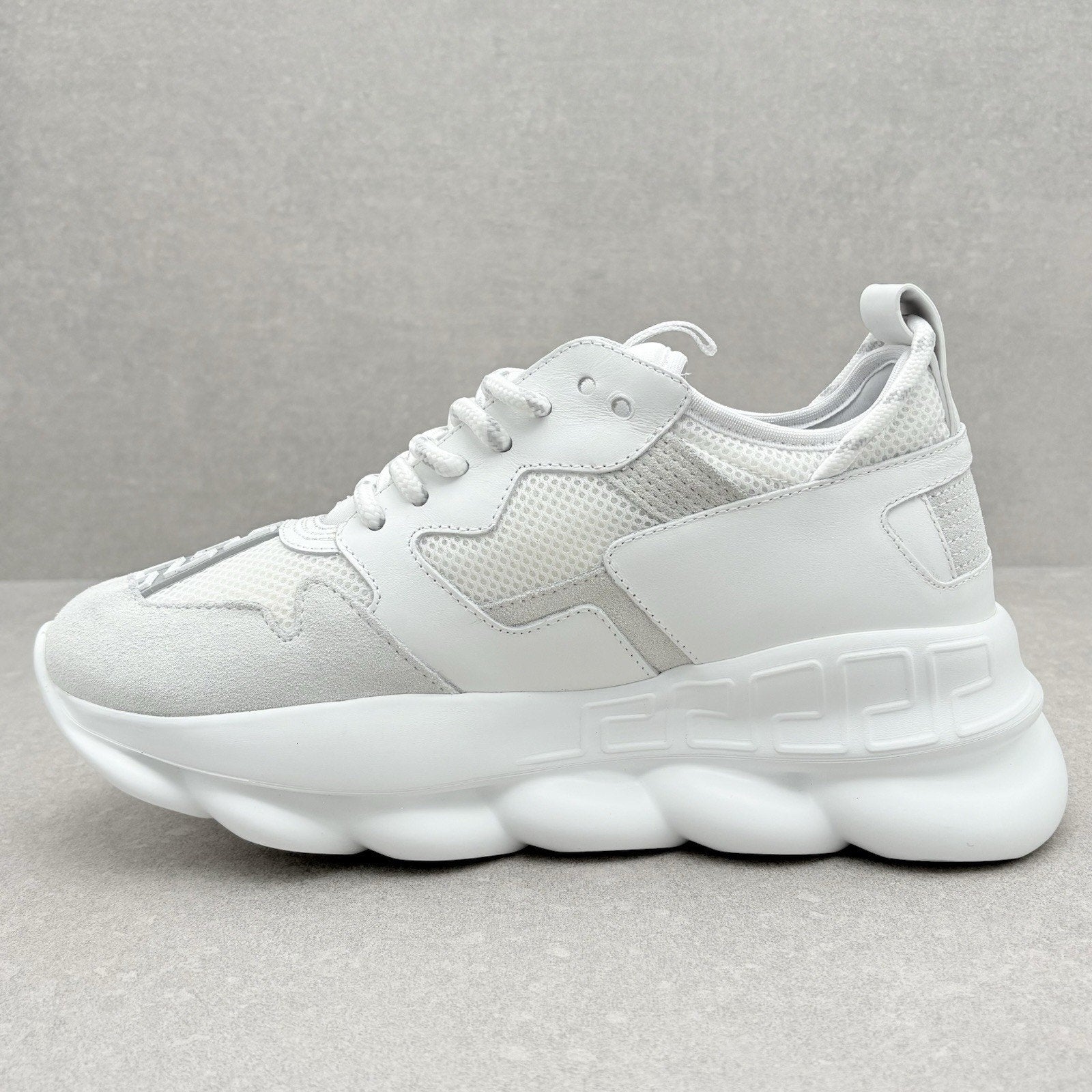 Versace Chain Reaction Sneakers ' White ' | Size 41.5 (8.5 US)