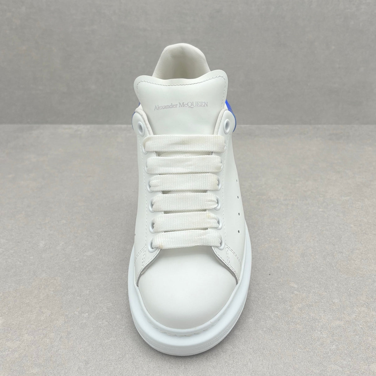 Oversized Sneaker White Ultramarine — photo 11