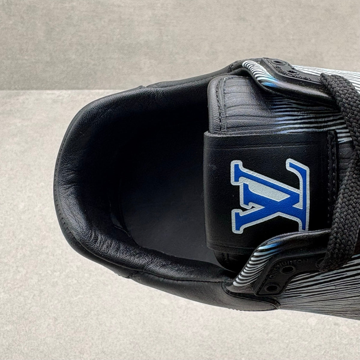 Damier Run Away Black Blue — photo 6