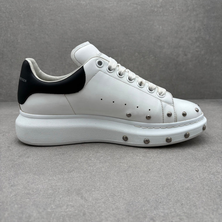 Oversized Studded White Black — photo 10