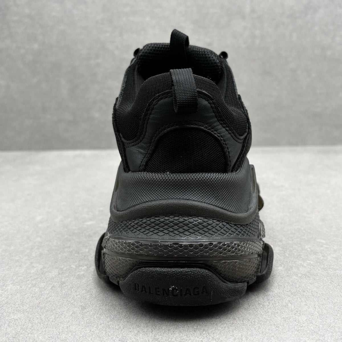 Triple S Clear Sole Black — photo 3