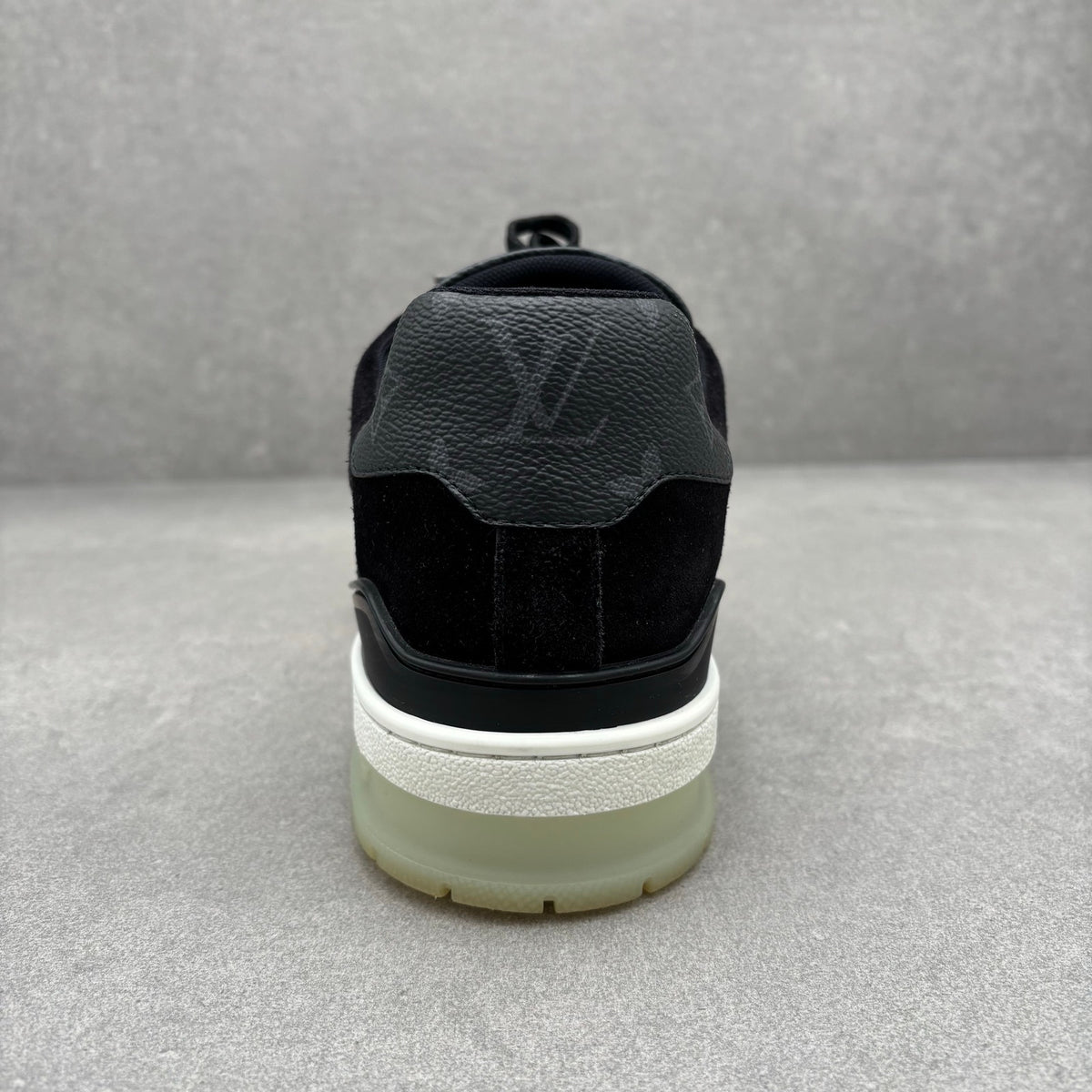 Trainer Black Monogram — photo 9