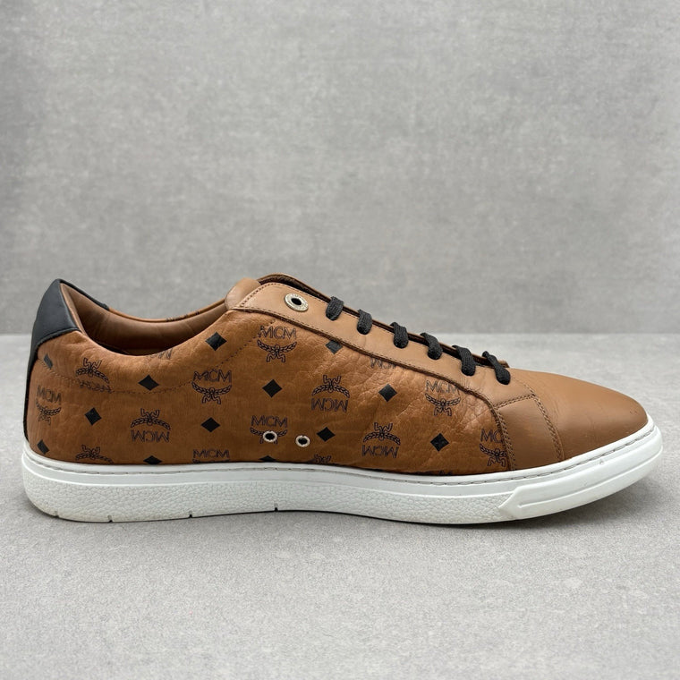 Terrain Monogram Low Top Sneaker — photo 9