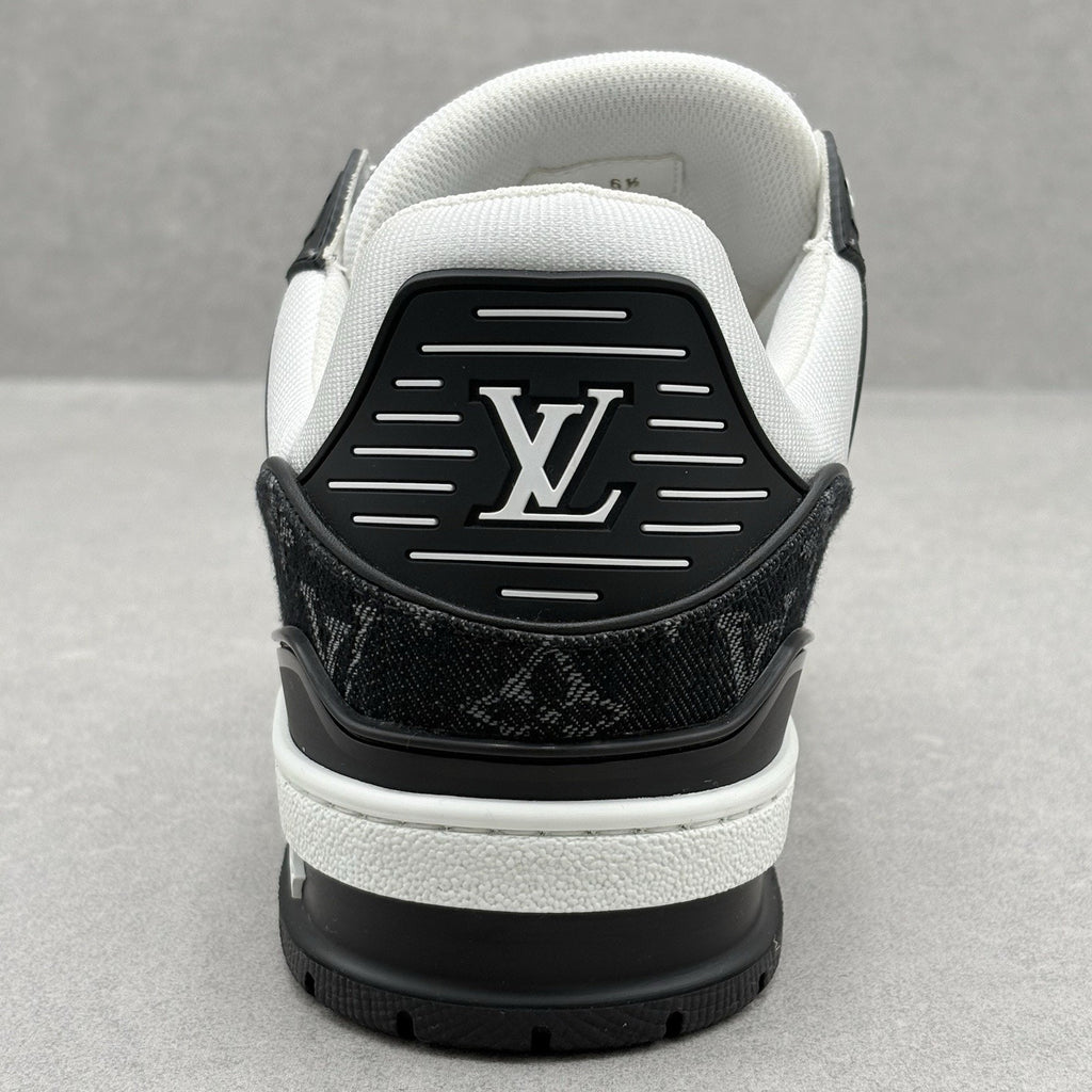 Louis Vuitton Trainer ' White Black ' | Size 6.5 LV (7.5-8 US)