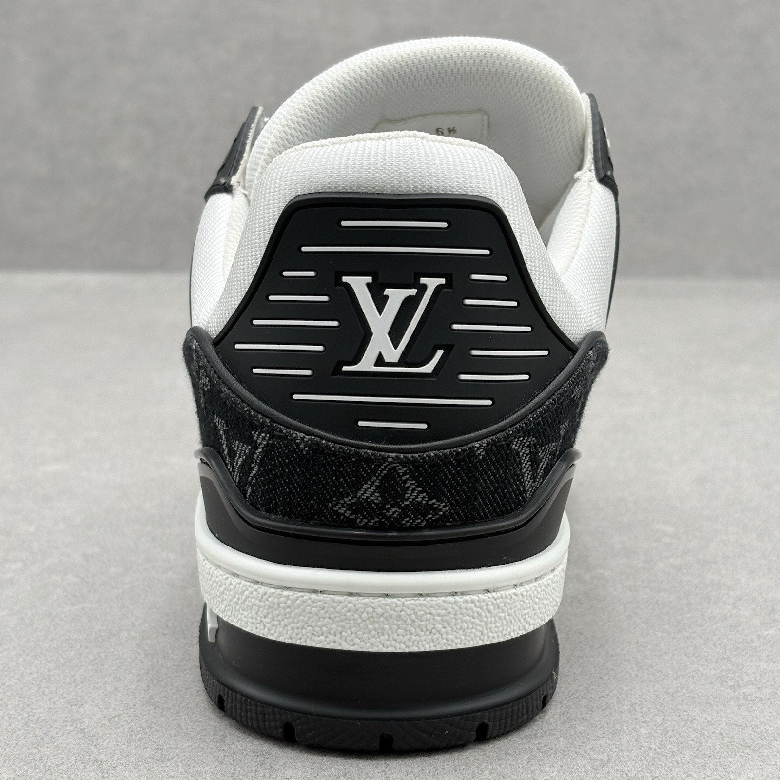 Louis Vuitton Trainer ' White Black ' | Size 6.5 LV (7.5-8 US)
