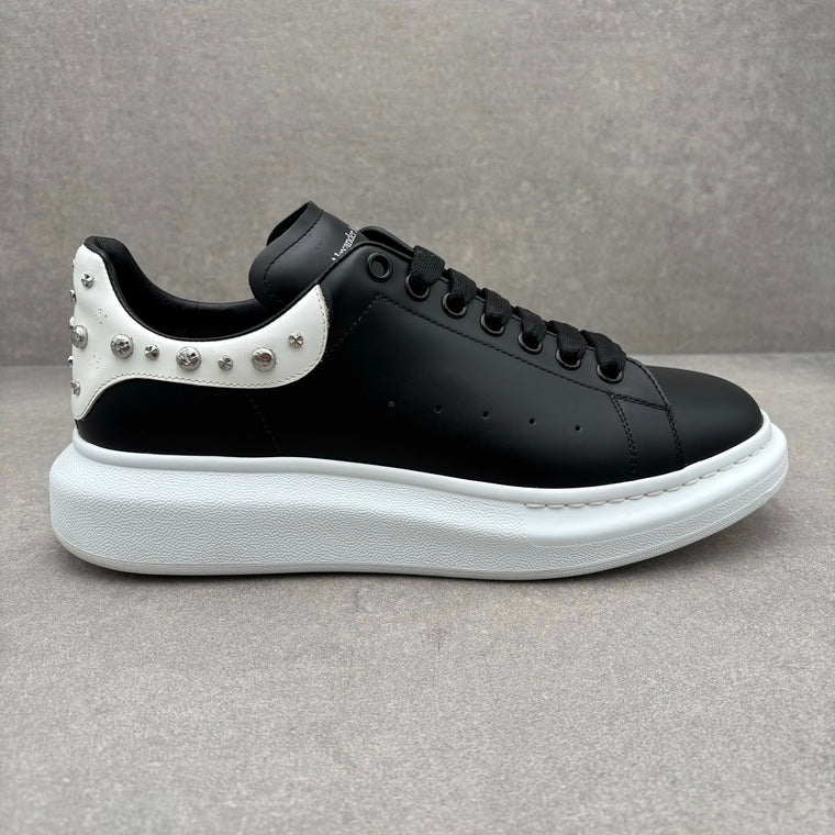 Studded Oversized White Black — photo 2