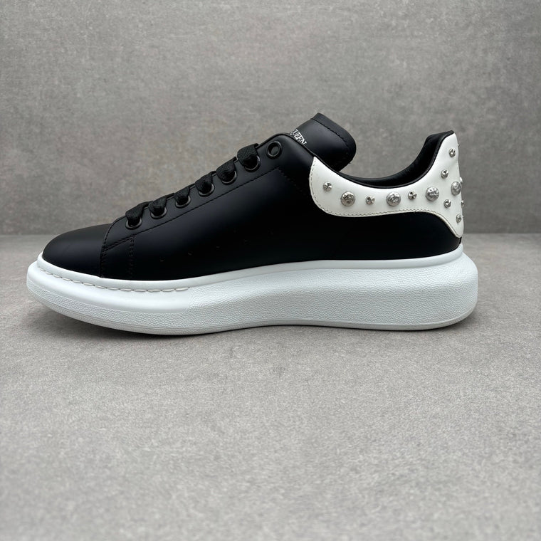 Studded Oversized White Black — photo 4