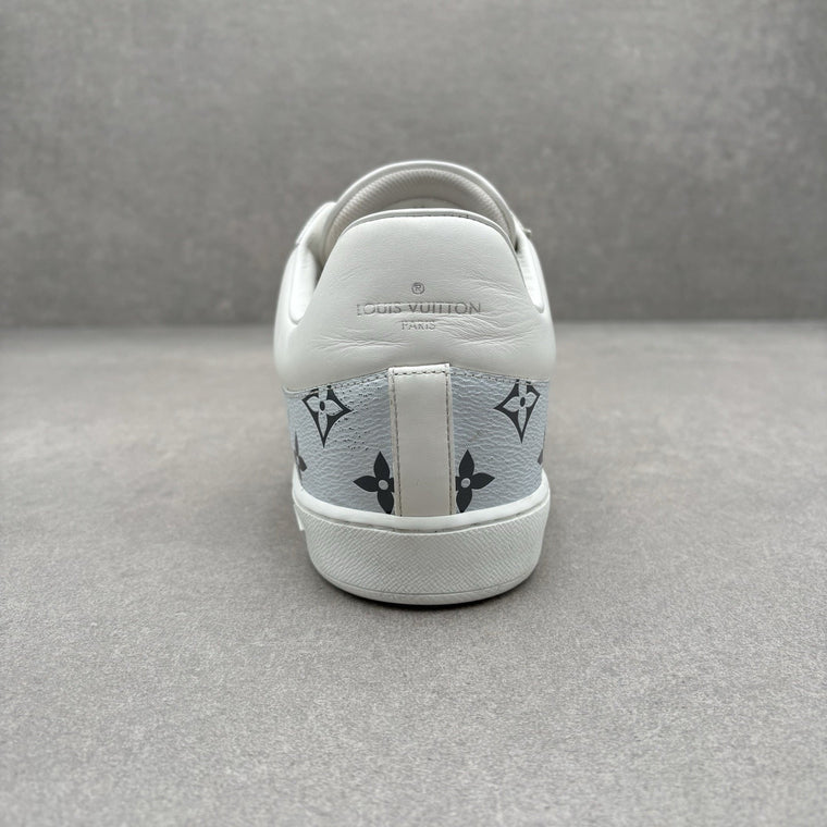Monogram Luxembourg White — photo 9