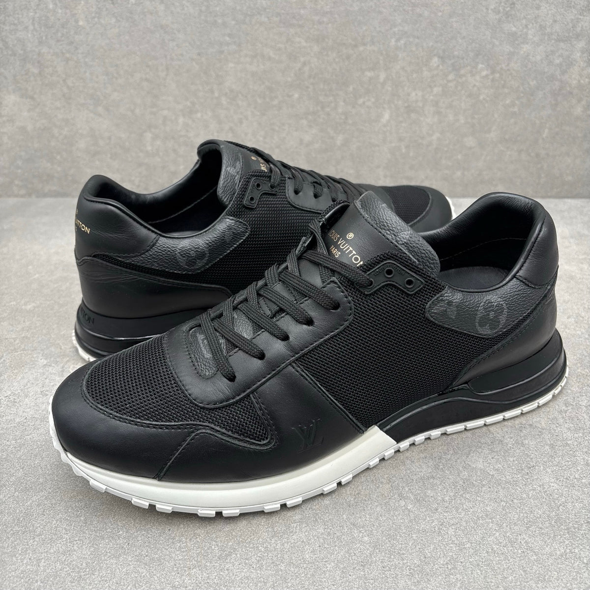 Run Away Sneaker Black White