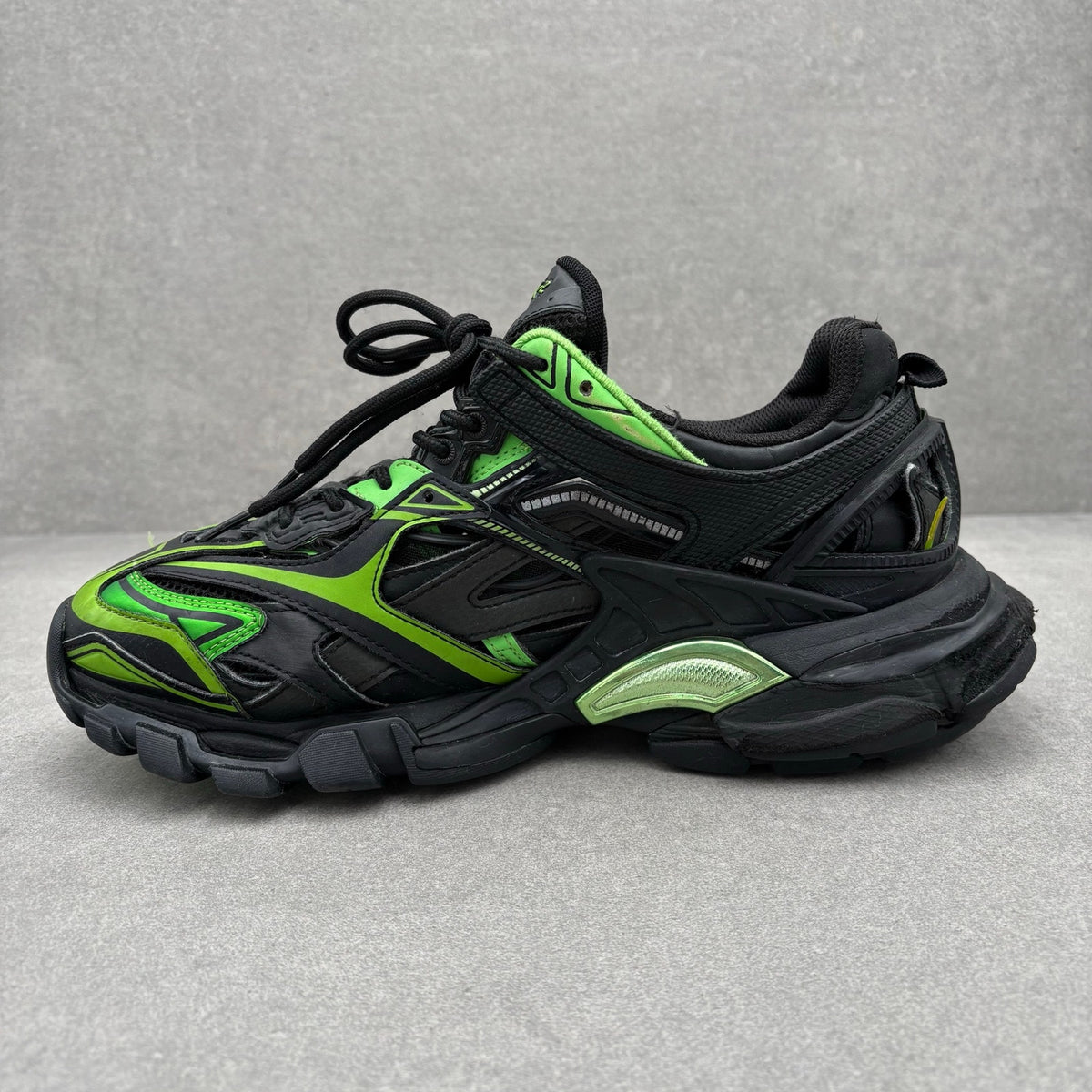 Balenciaga Track 2 Trainer Black Green — photo 4