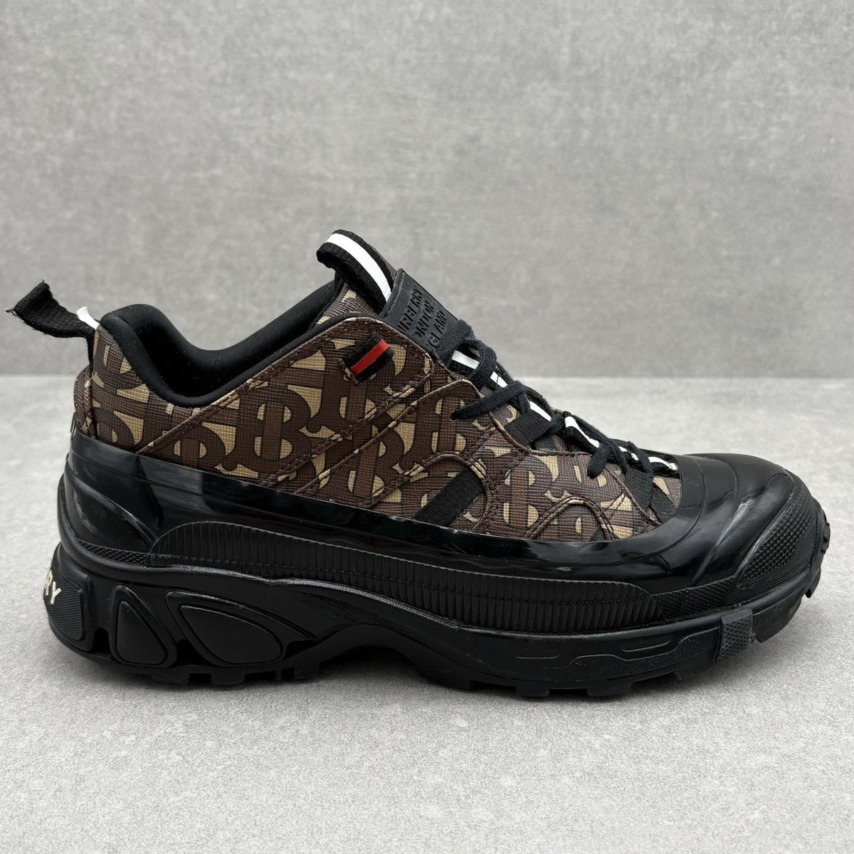 Arthur Low-Top Monogram Print Brown — photo 2