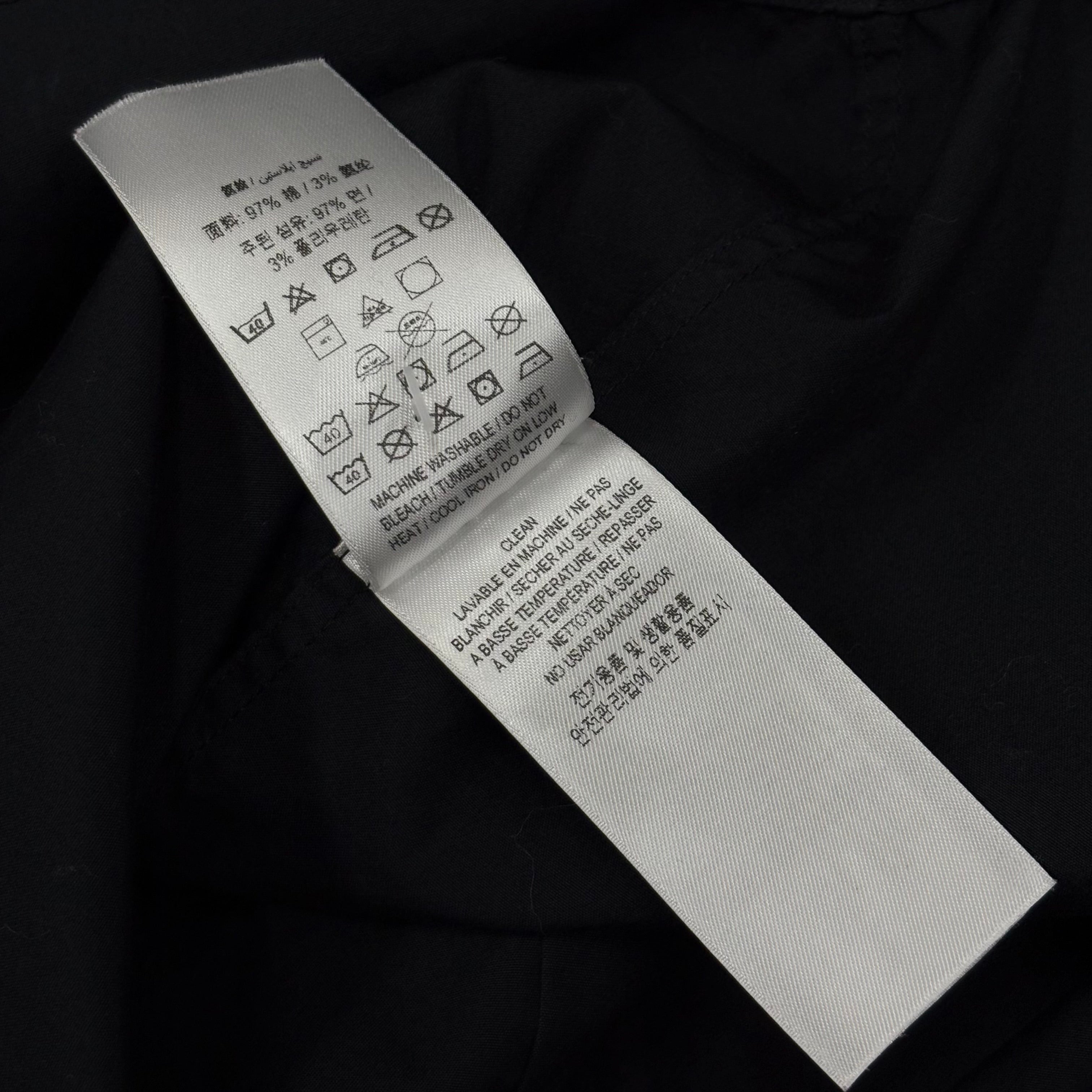 Burberry Button Up ' Black ' | Size Small
