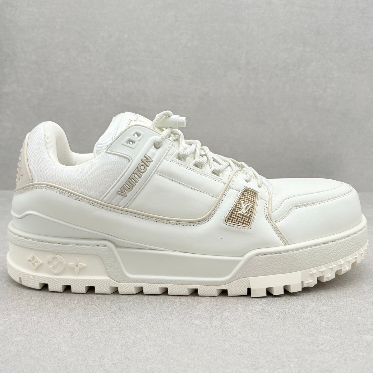 ONLY WORN ONCE! Louis Vuitton Maxi White — photo 2