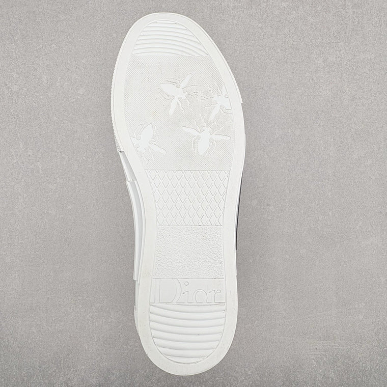 B23 High Top Newsprint — photo 13