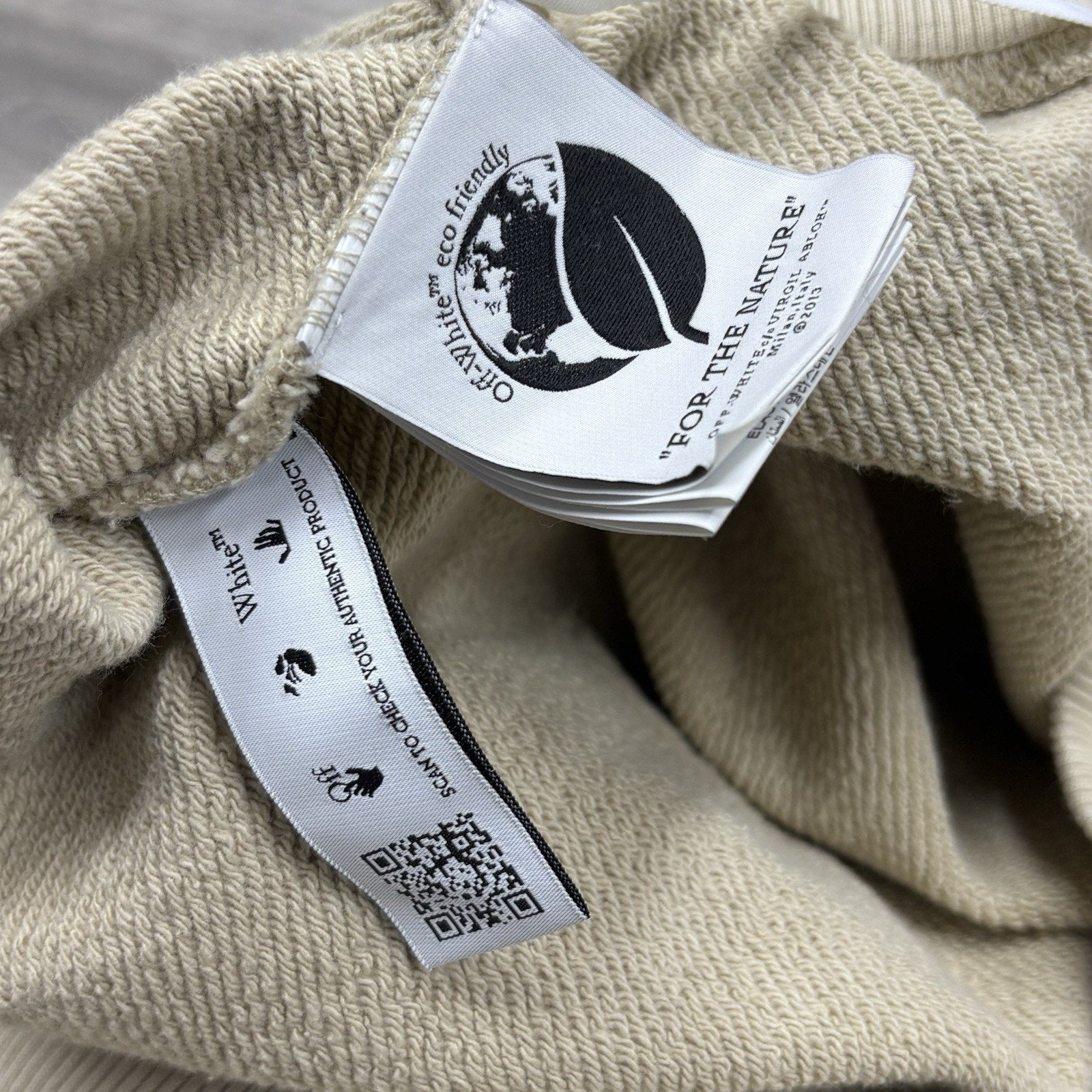Off-White SS22 Stripe Arrow ' Beige ' | Size Medium