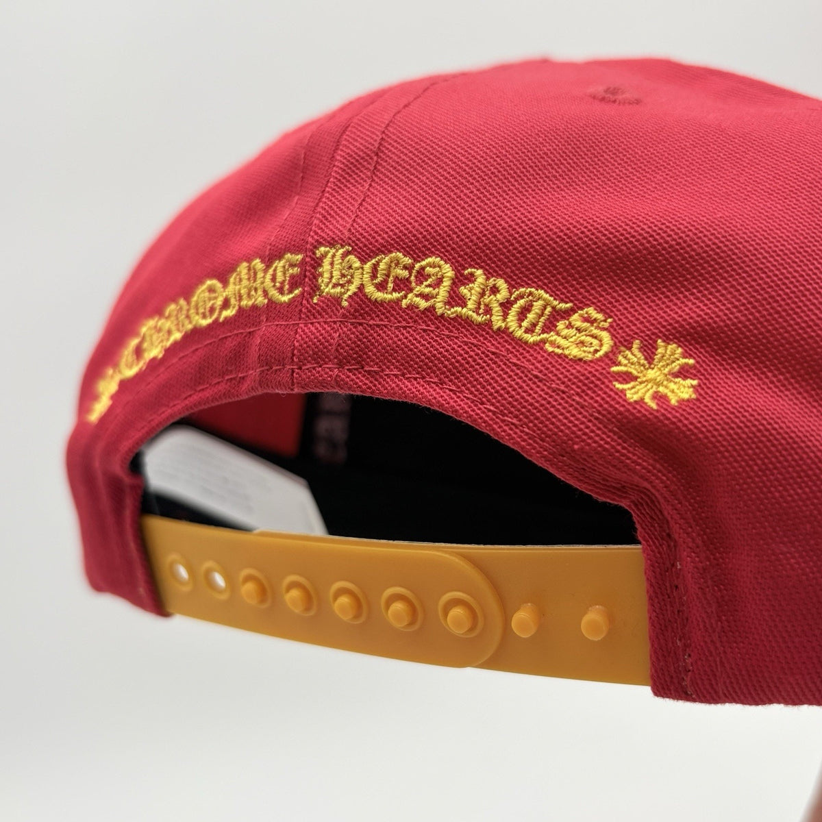 CH Silver Button Hat Red Yellow — photo 9